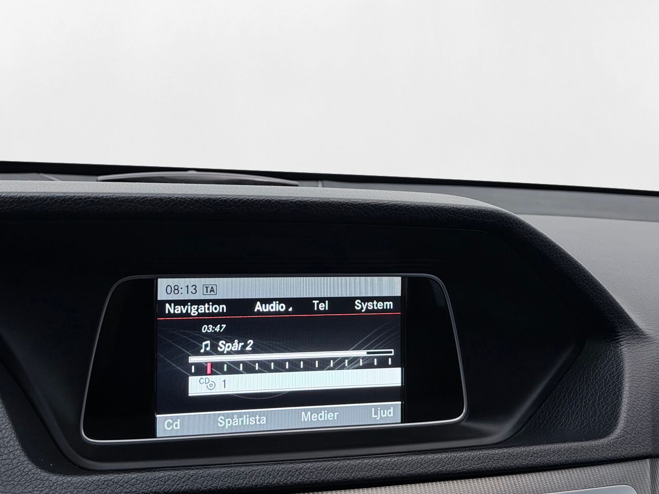 Mercedes-Benz E 250 CDI 4MATIC Automat Avantgarde AMG Sport Navigation Delläder Kamkedja 204hk – bild 23 av 31