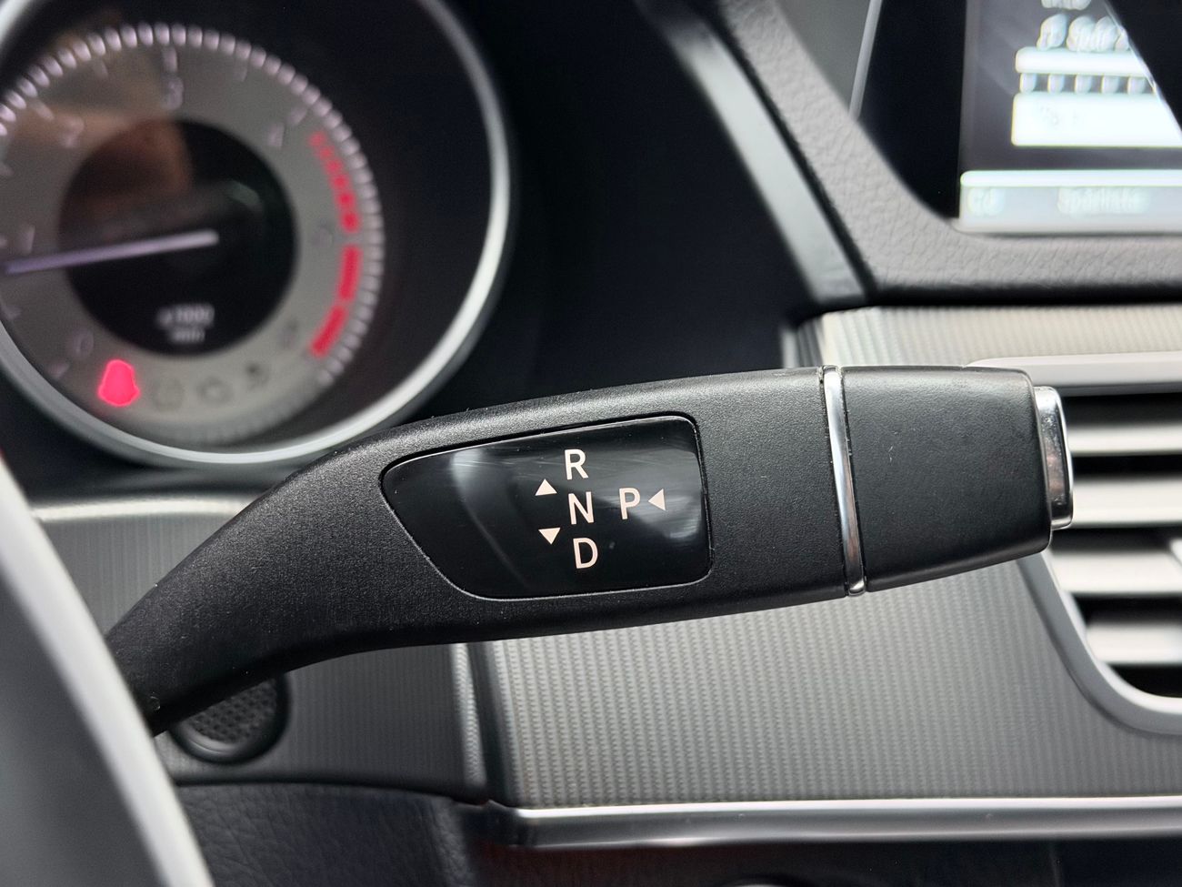 Mercedes-Benz E 250 CDI 4MATIC Automat Avantgarde AMG Sport Navigation Delläder Kamkedja 204hk – bild 20 av 31