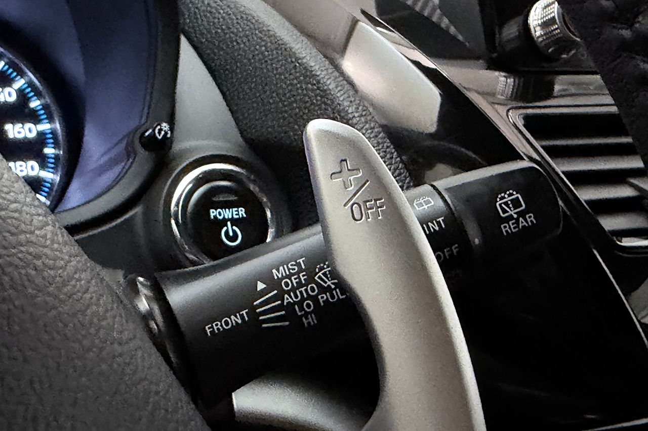Mitsubishi Eclipse Cross Plug-In Hybrid 2.4 AWD Backkamera Körfilsassistans Keyless Moms/Leasing 188hk – bild 16 av 27