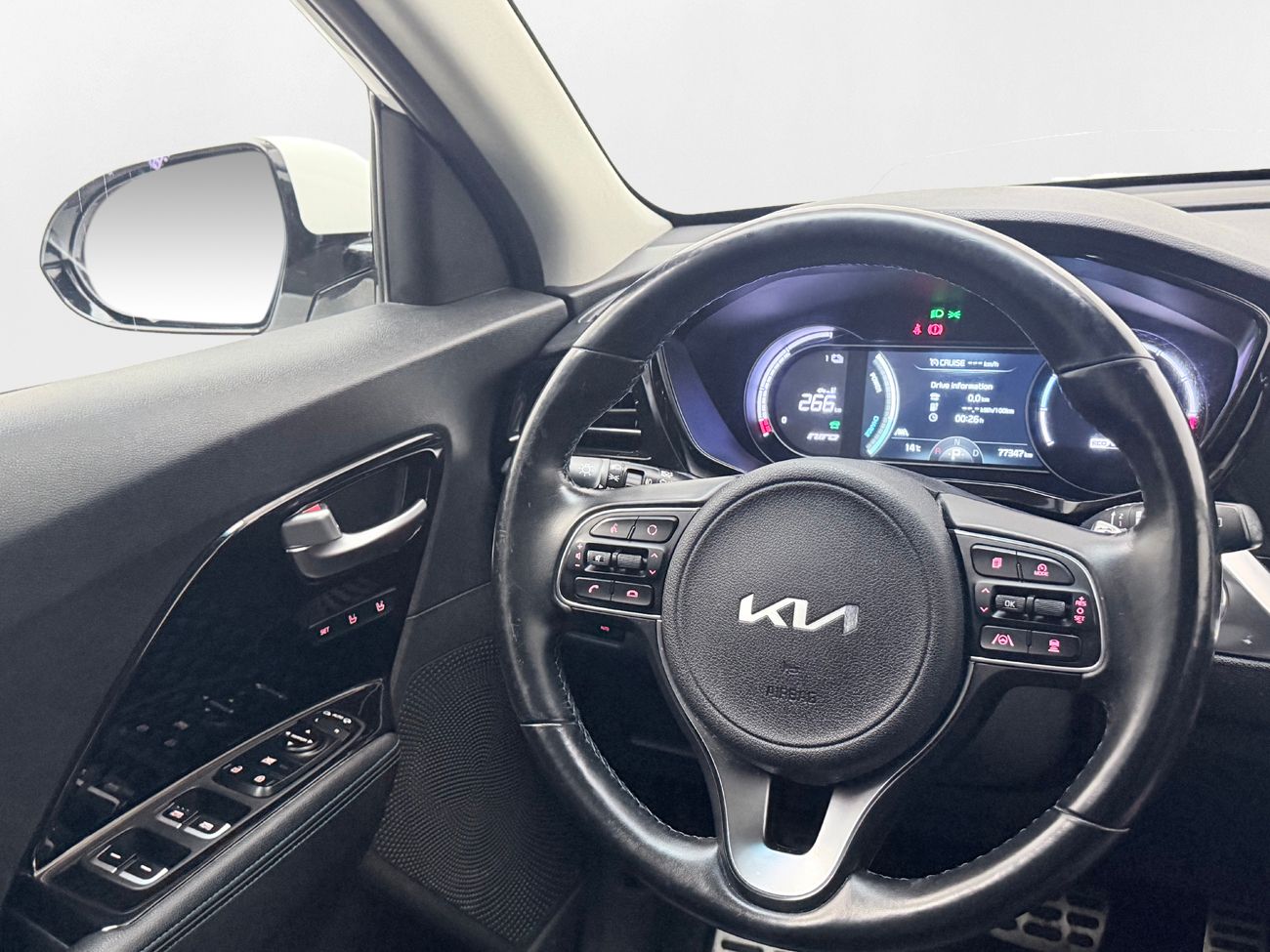 Kia e-Niro 64 kWh Advance Plus Läder Backkamera P-Sensorer App-Connect Moms/Leasing 204hk – bild 18 av 33