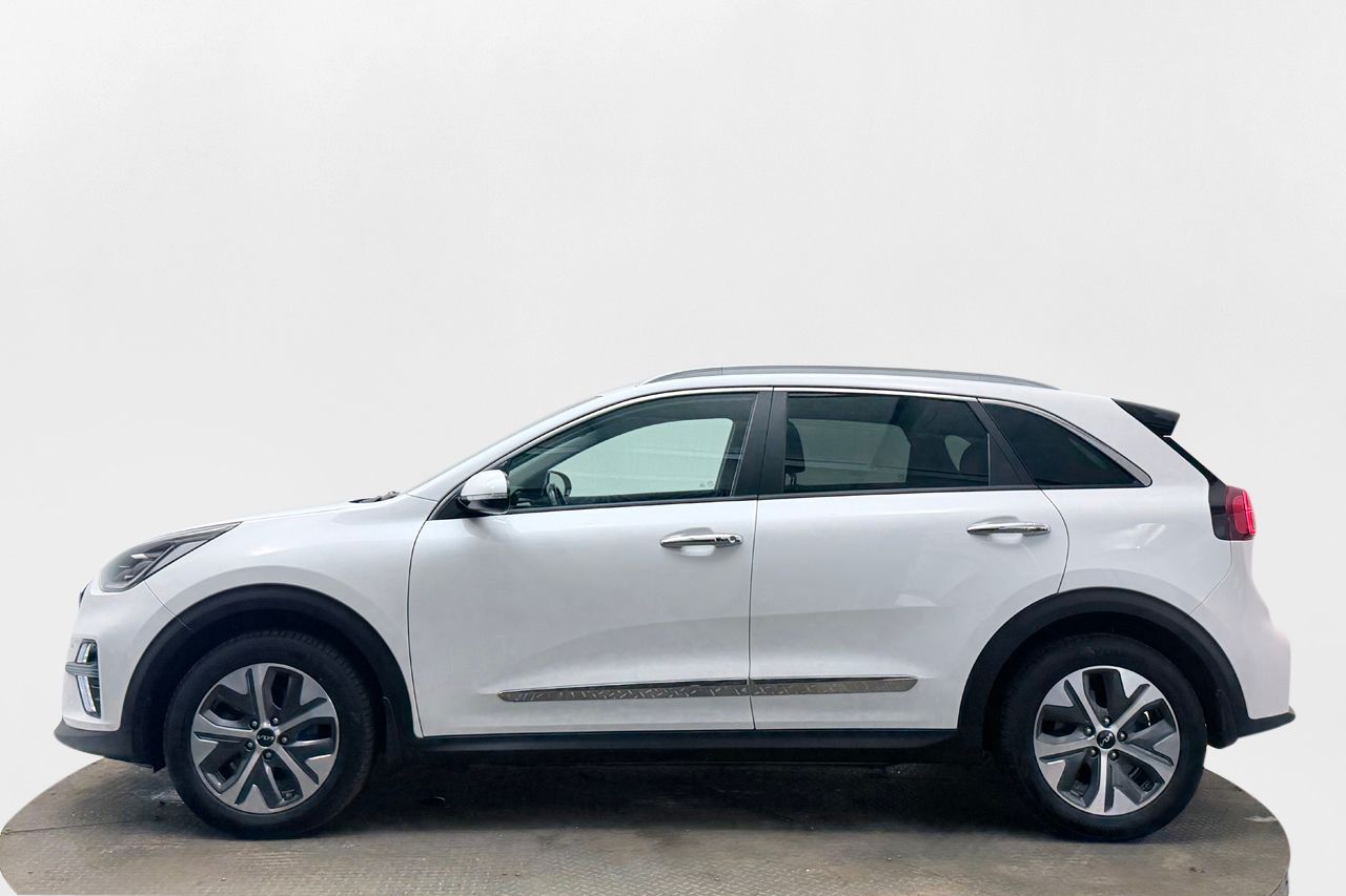 Kia e-Niro 64 kWh Advance Plus Läder Backkamera P-Sensorer App-Connect Moms/Leasing 204hk – bild 10 av 33