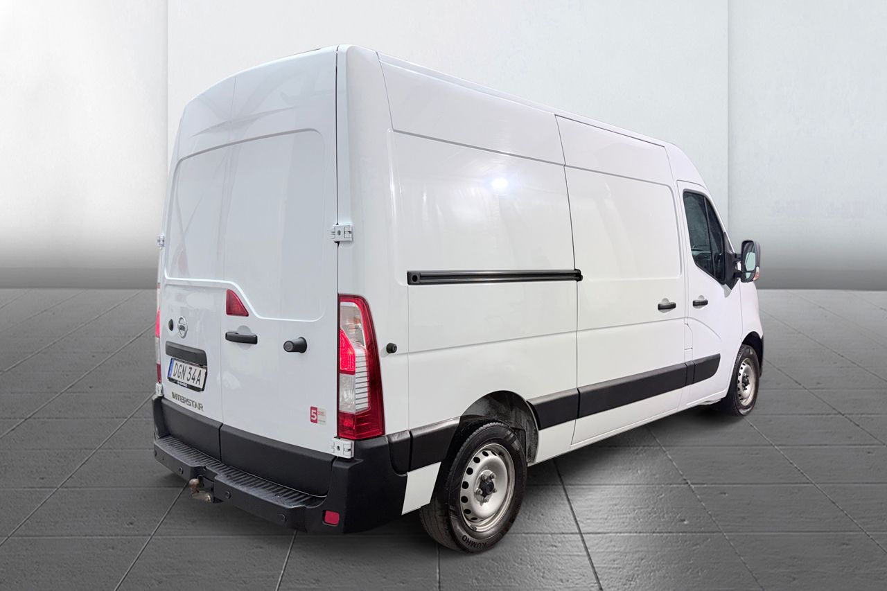Nissan Interstar Skåpbil 3.5t 2.3 dCi L2H2 3-sits Dragkrok Värmare Backkamera P-Sensorer Blåtand Moms/Leasing 150hk – bild 5 av 20