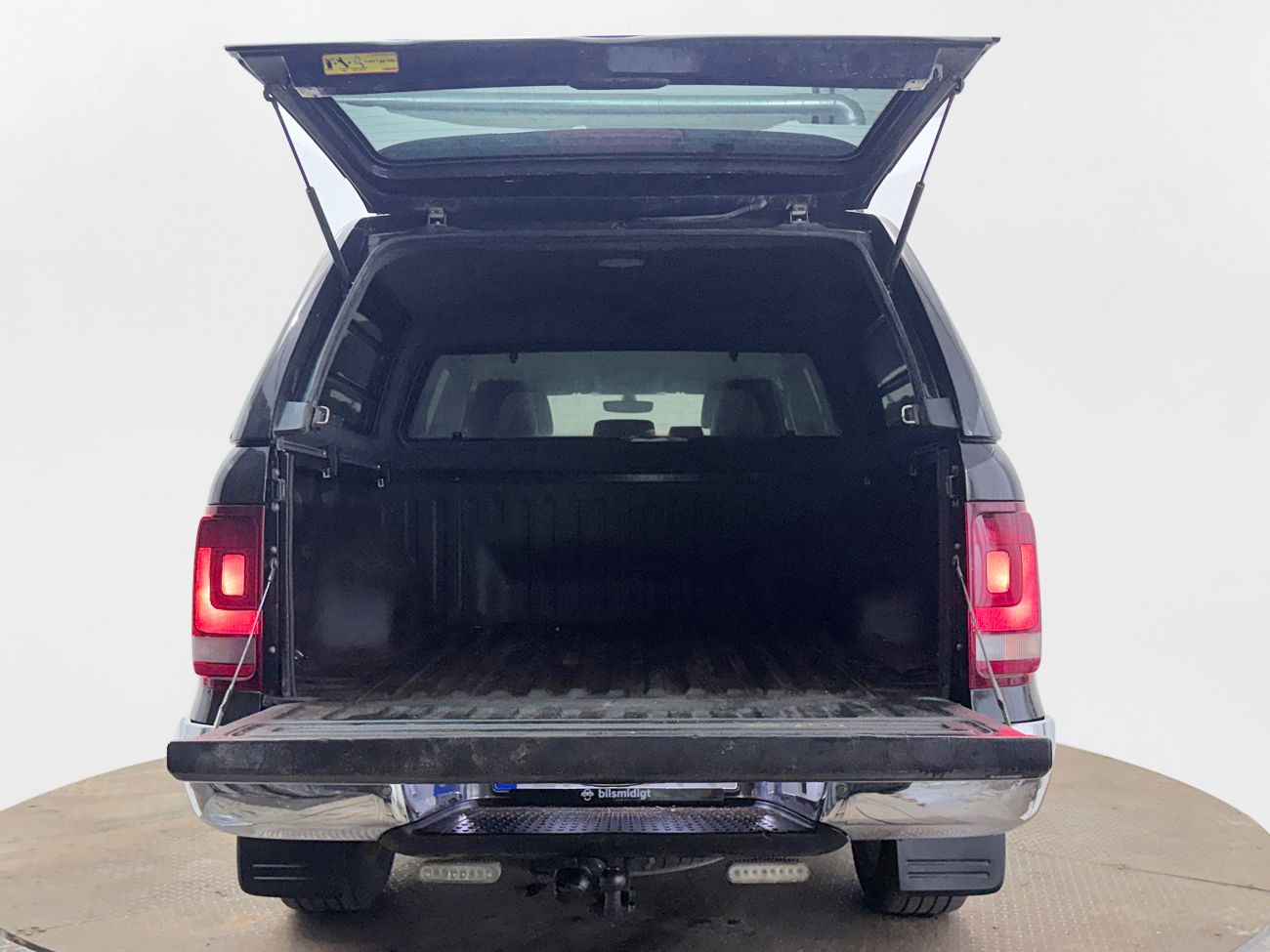 Volkswagen Amarok 2.9t 3.0 V6 TDI 4MOTION Highline Dragkrok Läder Navigation Backkamera Värmare Moms/Leasing 225hk – bild 9 av 33