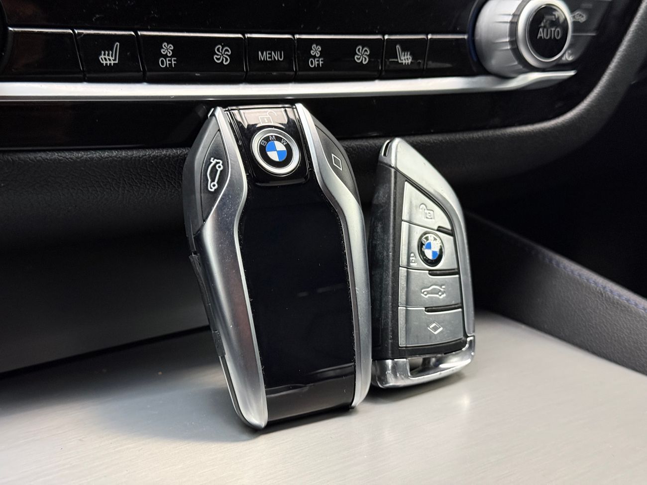 BMW 530i xDrive Touring M Sport Dragkrok Dakota Läder Navigation Backkamera Värmare 252hk – bild 23 av 32
