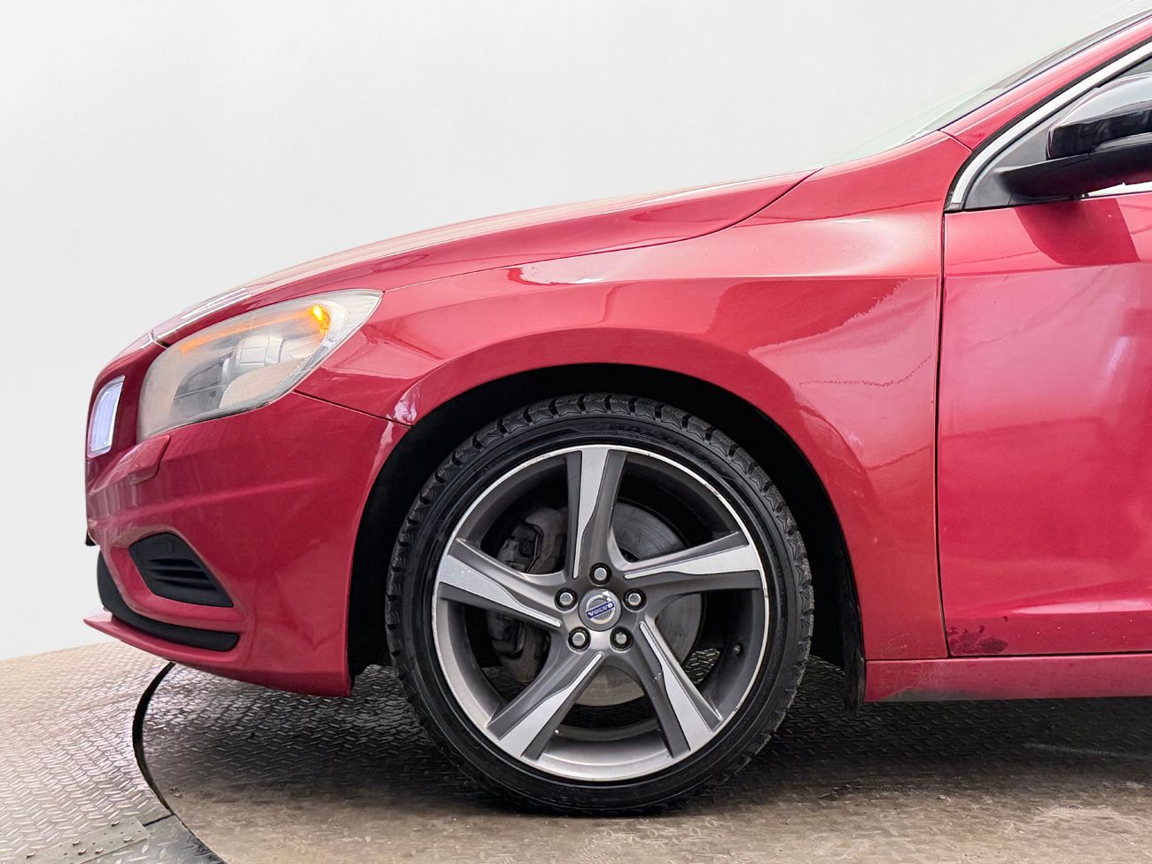 Volvo V60 D4 AWD Automat R-Design Dragkrok Läder Taklucka Keyless Värmare 163hk – bild 9 av 27