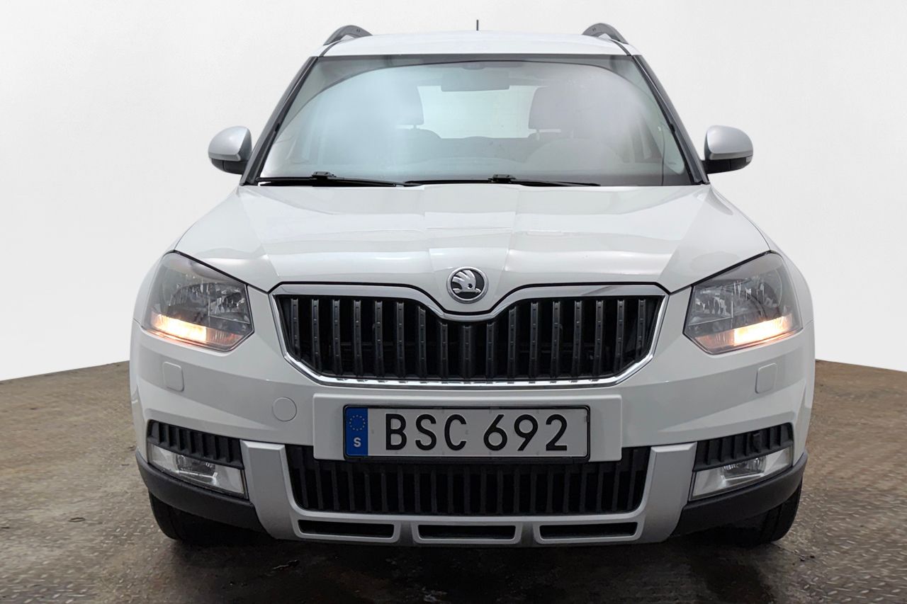Škoda Yeti Outdoor 2.0 TDI 4x4 Dragkrok P-Sensorer Motor- och Kupévärmaruttag 110hk – bild 2 av 26