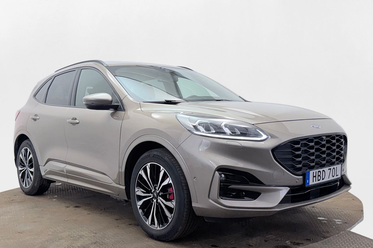 Ford Kuga Plug-In ST-Line Dragkrok Delläder B&O Head-Up Navigation Backkamera Cockpit Moms/Leasing 225hk – bild 3 av 35