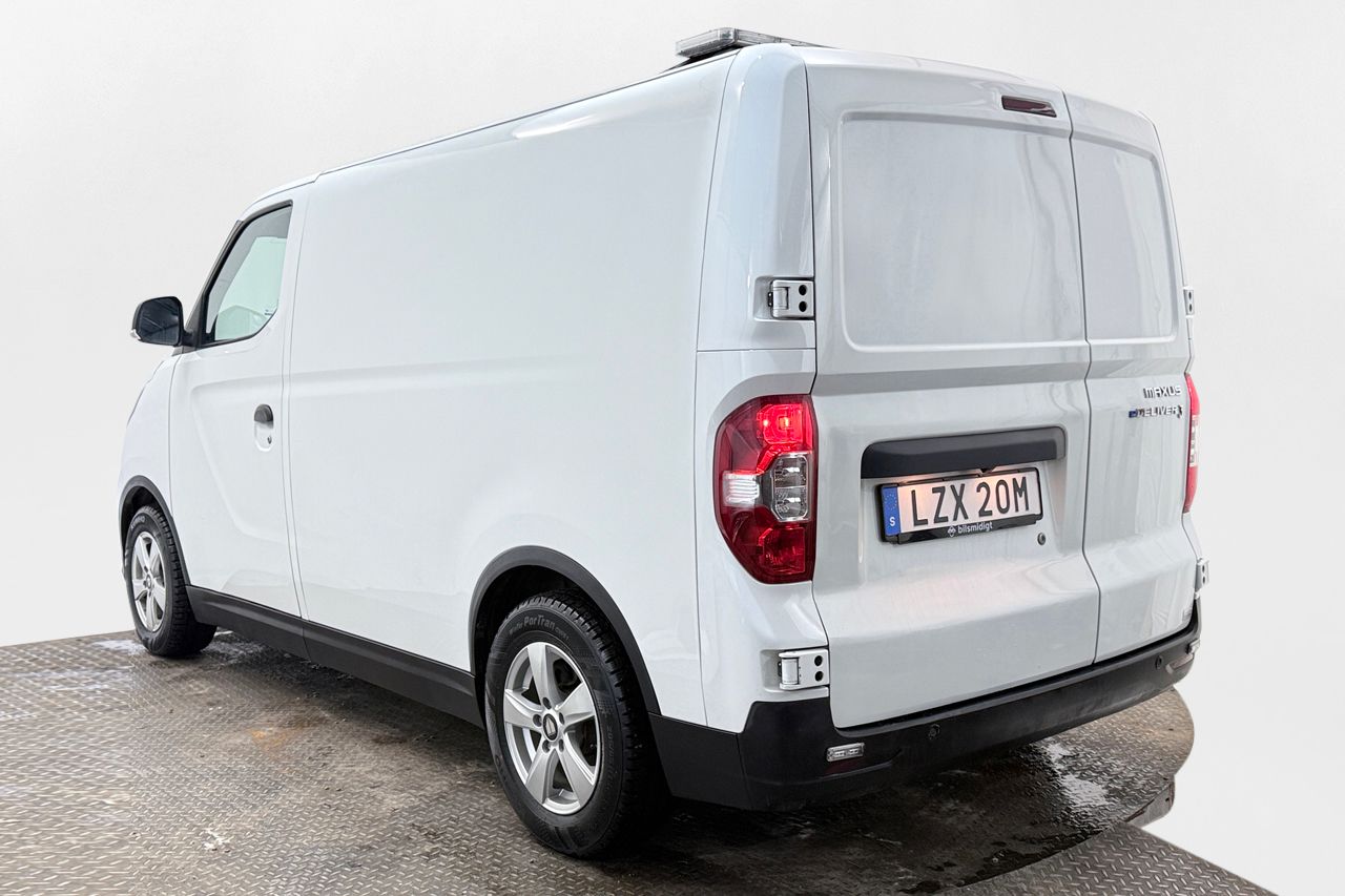 Maxus e-Deliver 3 52.5 kWh L1H1 CCS Backkamera CarPlay Blåtand Moms/Leasing 122hk – bild 10 av 23