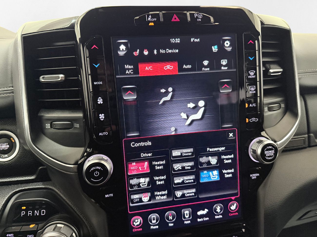 Dodge RAM 1500 Crew Cab 5.7 V8 HEMI Laramie NIGHT Panorama 360° Kameravy Navigation H/K Moms/Leasing 395hk – bild 31 av 35