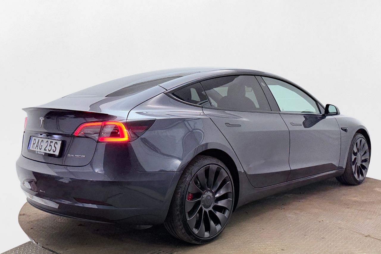 Tesla Model 3 Performance Panorama Läder Autopilot Premiumljud Moms/Leasing 513hk – bild 5 av 30