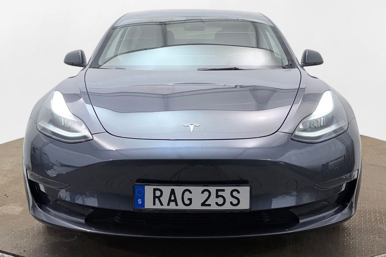 Tesla Model 3 Performance Panorama Läder Autopilot Premiumljud Moms/Leasing 513hk – bild 2 av 30