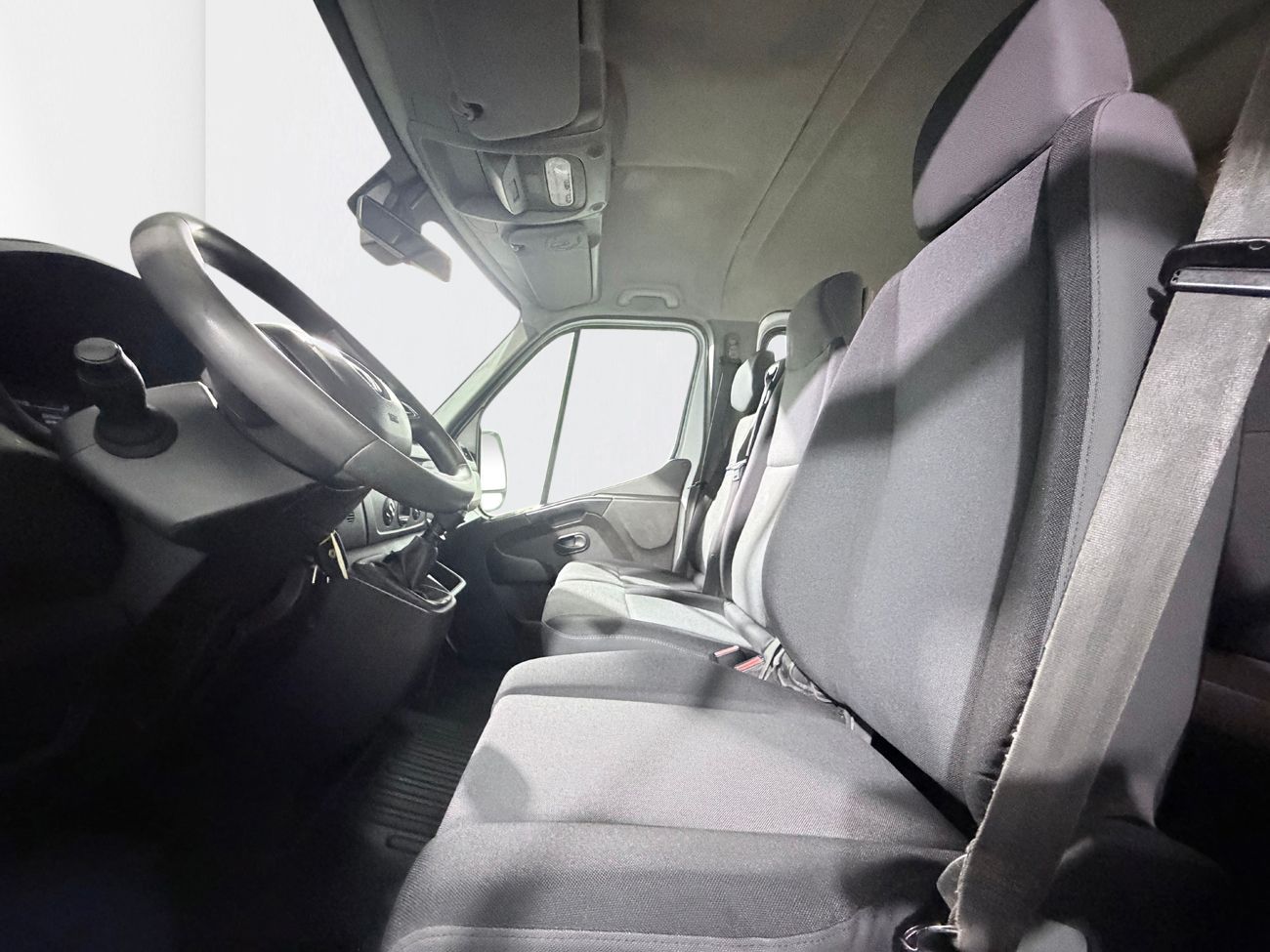 Renault Master Chassi Cab 3.5T 2.3 7-sits Kamkedja Navigation Värmare Moms/Leasing 180hk – bild 10 av 25