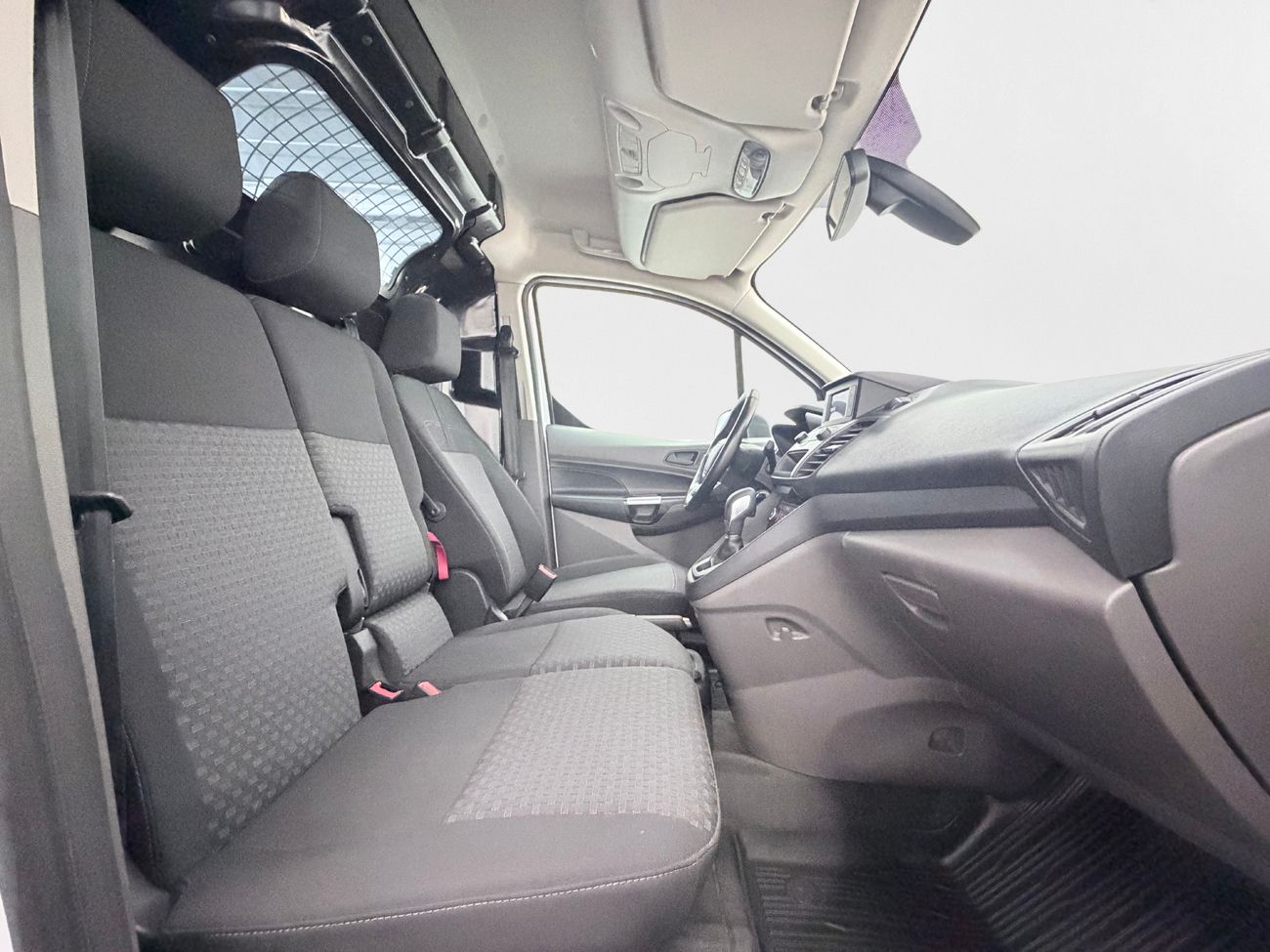 Ford Transit Connect 230 LWB 1.5 Dragkrok Verkstadsinredd Backkamera 3-sits Moms/Leasing 100hk – bild 12 av 22