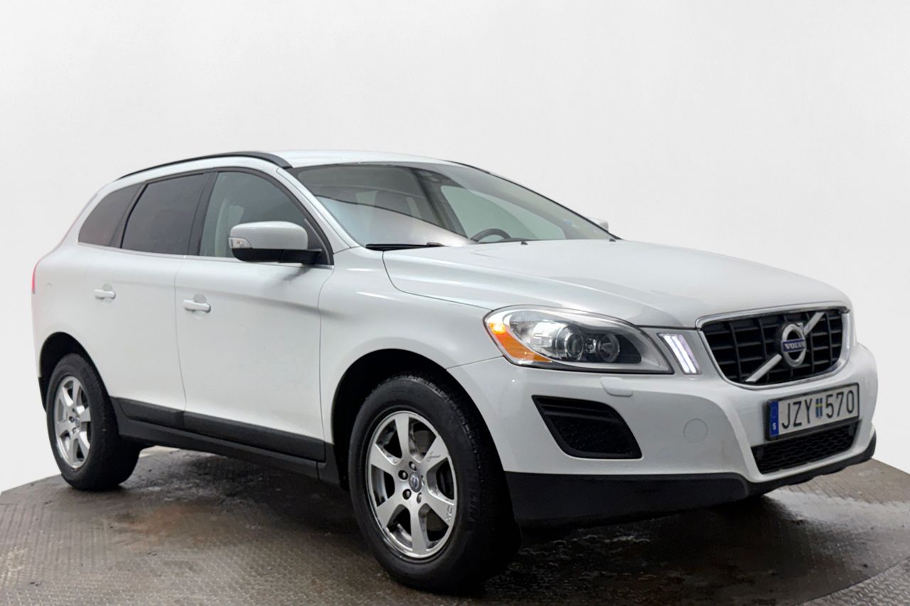 Volvo XC60 D3 Momentum Automat Värmare P-Sensorer 163hk – bild 3 av 25