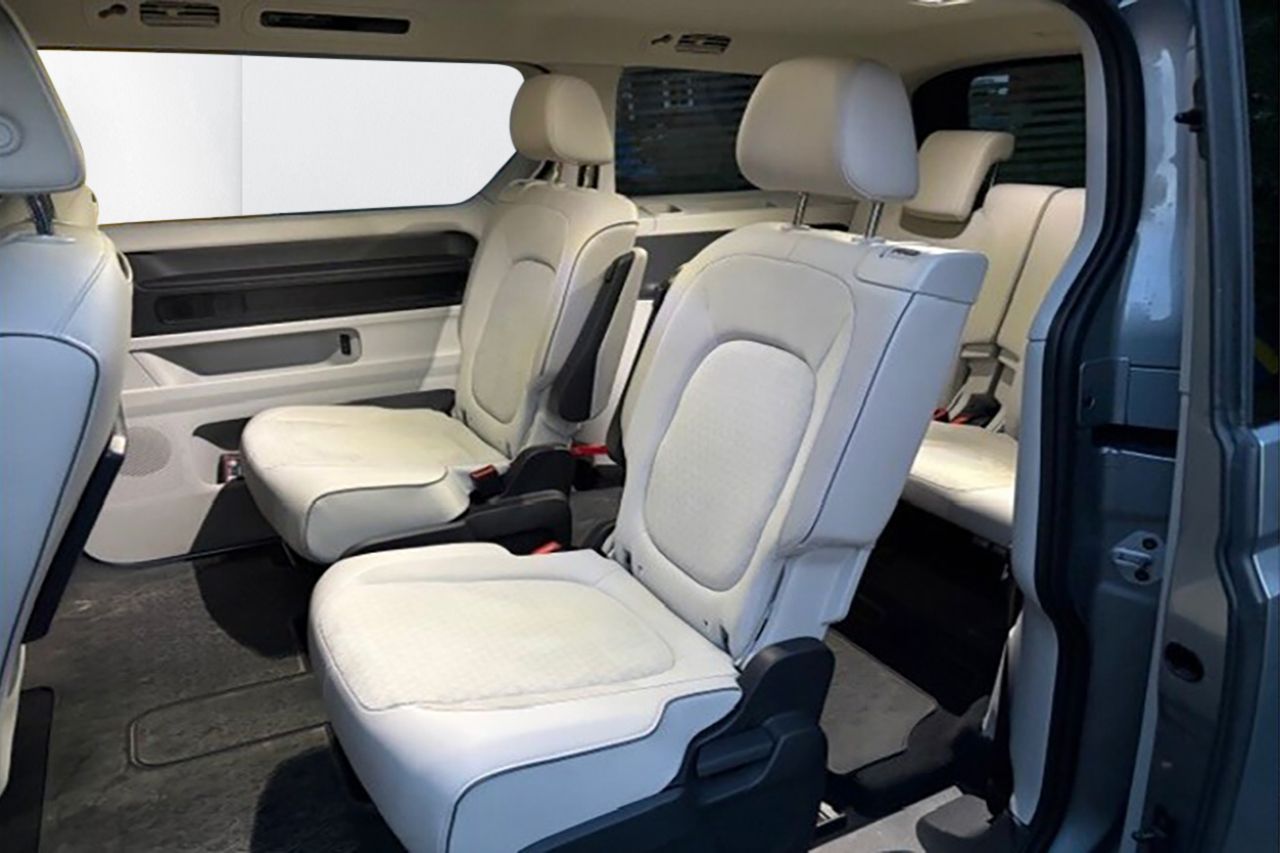Volkswagen ID. Buzz LWB 91 kWh Style Plus Pro 6-sits Dragkrok Navigation Adaptiv Farthållare Moms/Leasing 286hk – bild 15 av 40