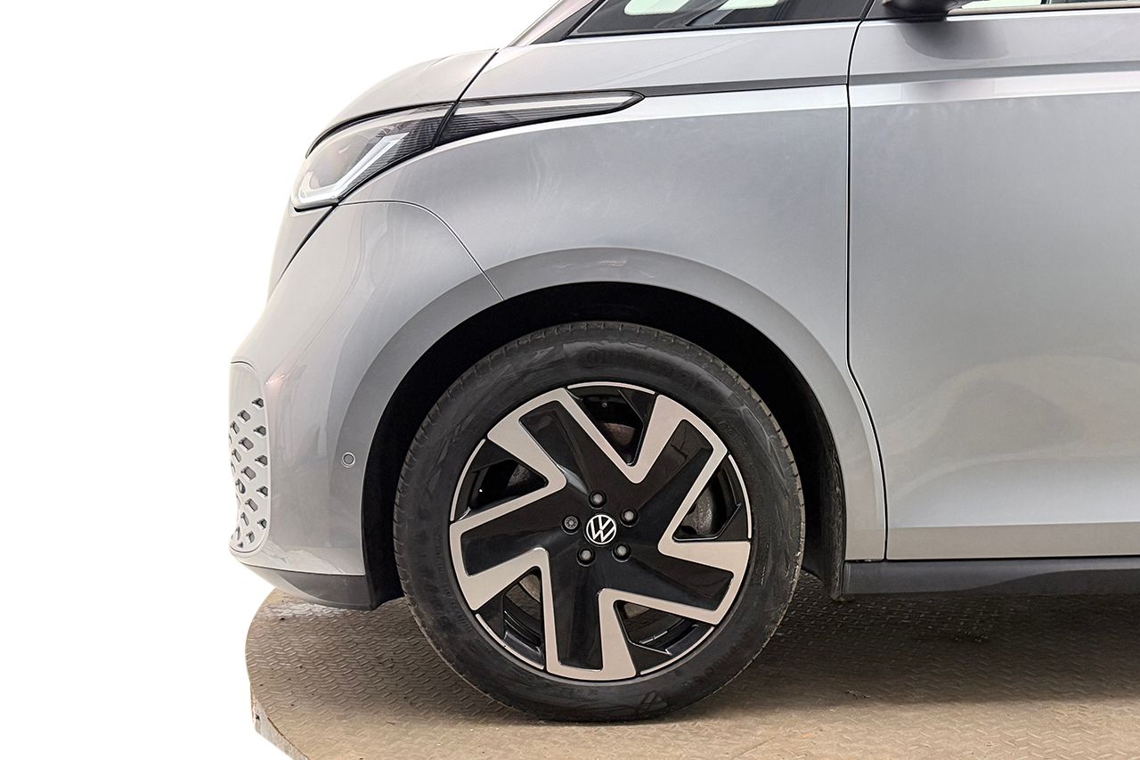 Volkswagen ID. Buzz LWB 91 kWh Style Plus Pro 6-sits Dragkrok Navigation Adaptiv Farthållare Moms/Leasing 286hk – bild 9 av 40