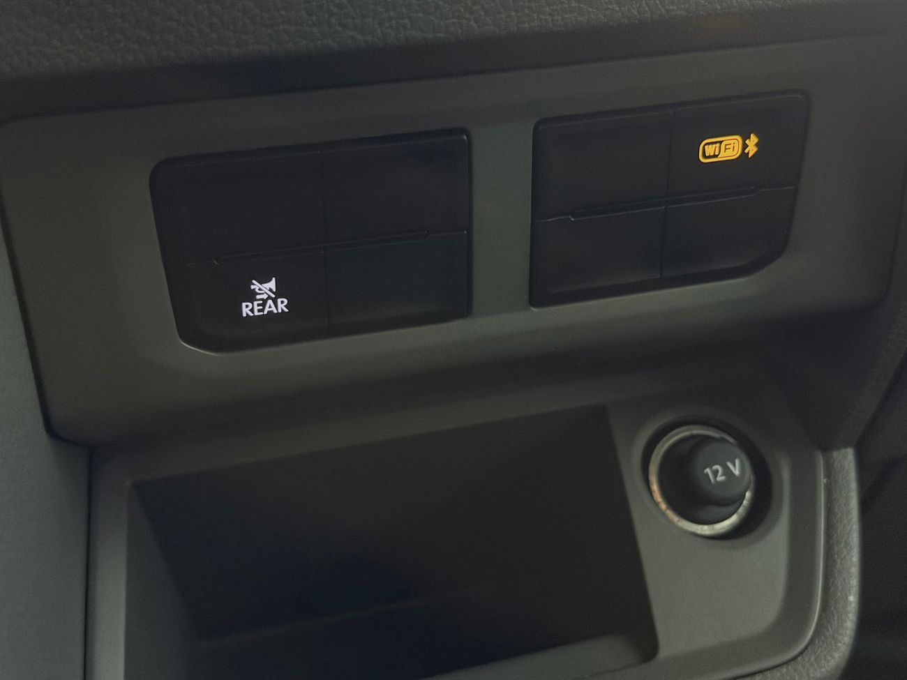 MAN e-TGE 35.8 kWh CCS 3-sits Navigation Backkamera P-Sensorer Multiratt Moms/Leasing 136hk – bild 18 av 23