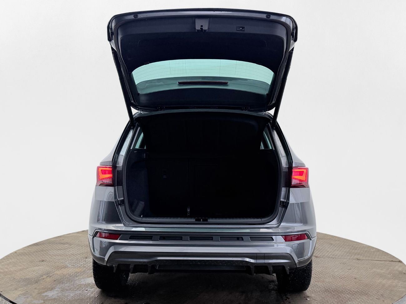 CUPRA Ateca 1.5 TSI Automat Dragkrok Delläder Backkamera Navigation App-Connect BeatsAudio™ Moms/Leasing 150hk – bild 7 av 32