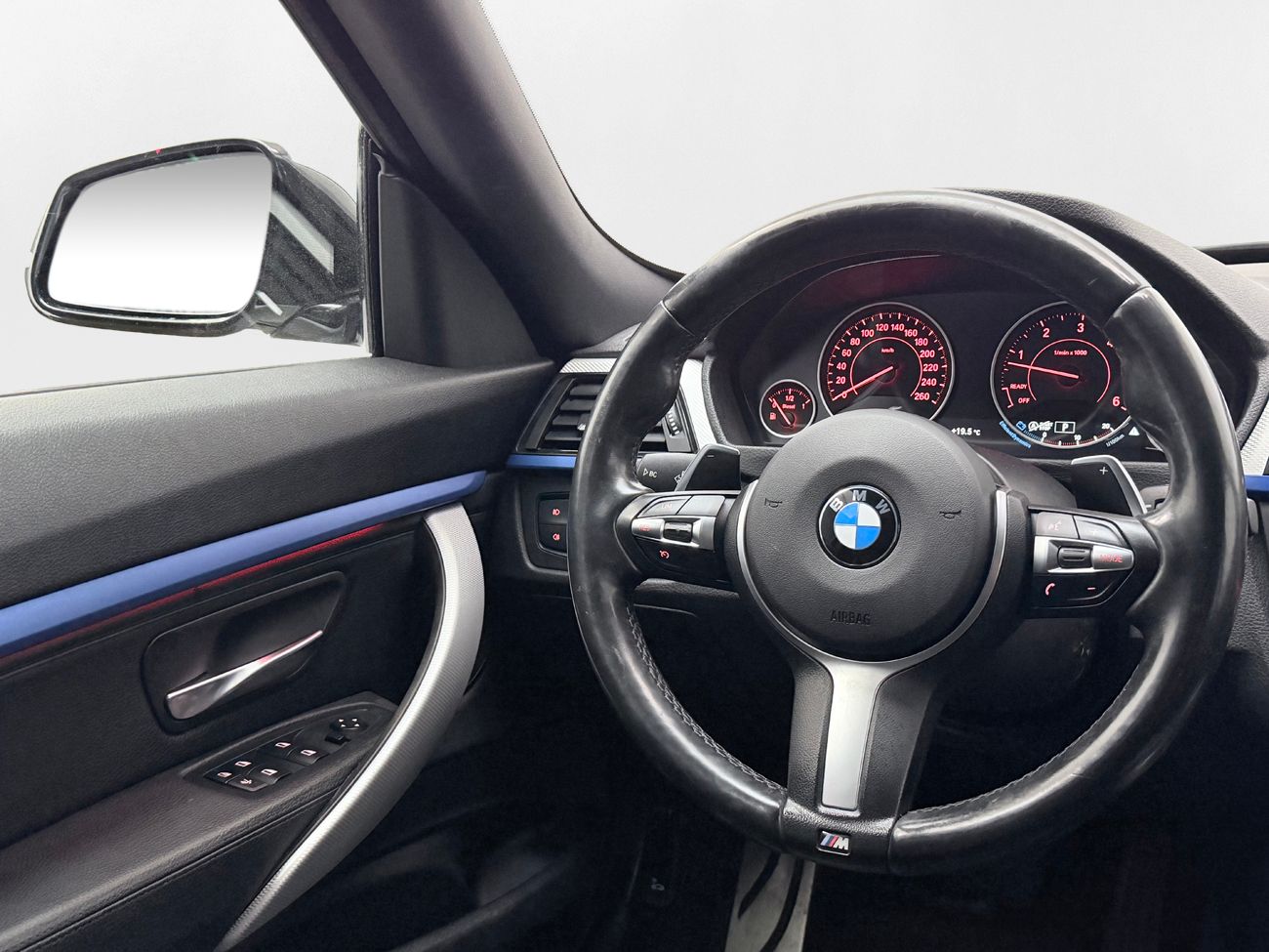 BMW 330d xDrive GT M Sport Drag Läder Navi Kamera 258hk – bild 16 av 30