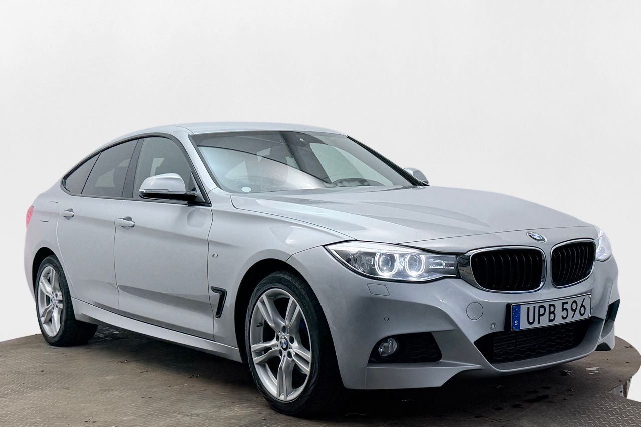 BMW 330d xDrive GT M Sport Drag Läder Navi Kamera 258hk – bild 3 av 30