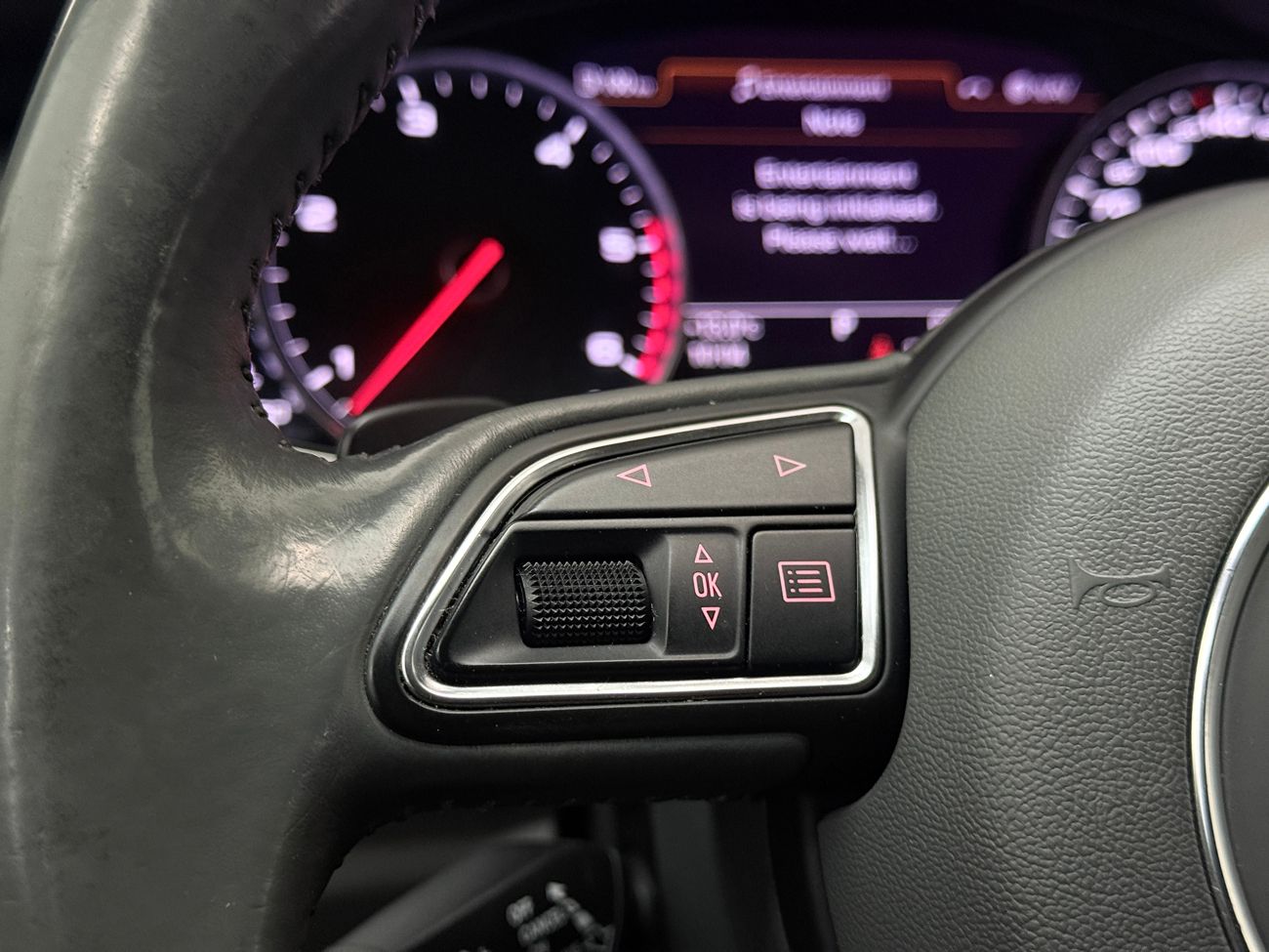 Audi A7 Sportback 3.0 TDI V6 Quattro Chromedelete Läder Navigation Climatronic Värmare P-Sensorer 245hk – bild 18 av 37