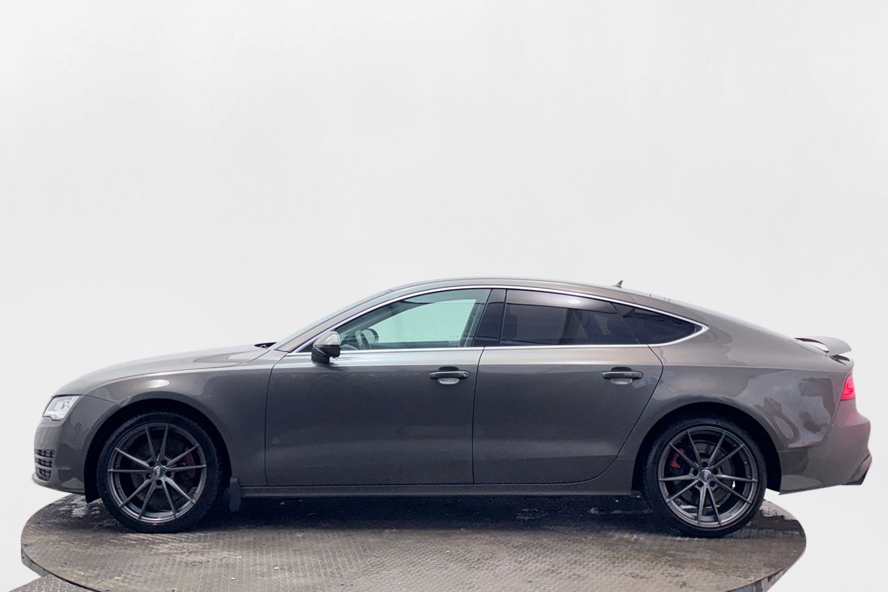 Audi A7 Sportback 3.0 TDI V6 Quattro Chromedelete Läder Navigation Climatronic Värmare P-Sensorer 245hk – bild 8 av 37