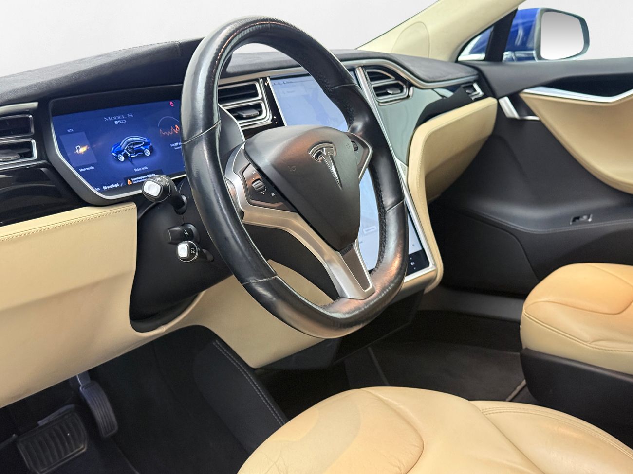 Tesla Model S 85D AWD CCS-uppgraderad Luftfjädring Läder Navigation Backkamera Köldpaket AutoPilot 423hk – bild 10 av 28