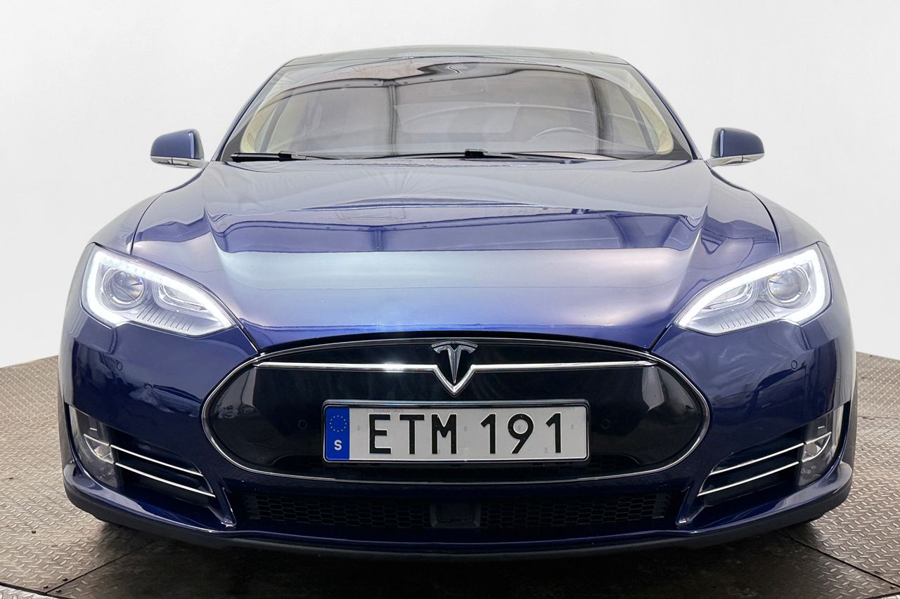 Tesla Model S 85D AWD CCS-uppgraderad Luftfjädring Läder Navigation Backkamera Köldpaket AutoPilot 423hk – bild 2 av 28