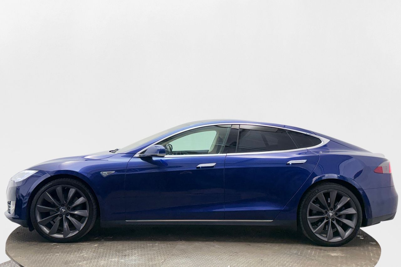 Tesla Model S 85D AWD CCS-uppgraderad Luftfjädring Läder Navigation Backkamera Köldpaket AutoPilot 423hk – bild 8 av 28